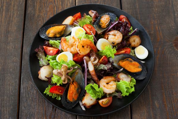 مواد غذایی دریایی سالاد مدیترانه غذاهای رستوران ناهار خوری مفهوم