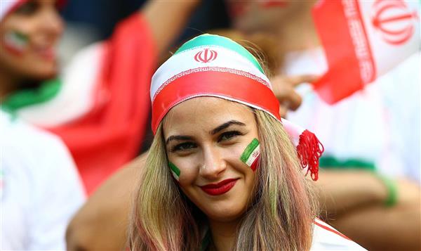 بانوی ایرانی طرفدار تیم ملی در جام جهانی