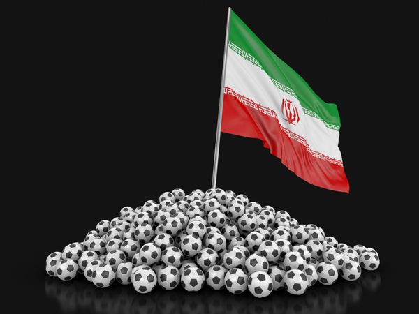 تصویر 3D فوتبال با پرچم ایران تصویر با مسیر قطع