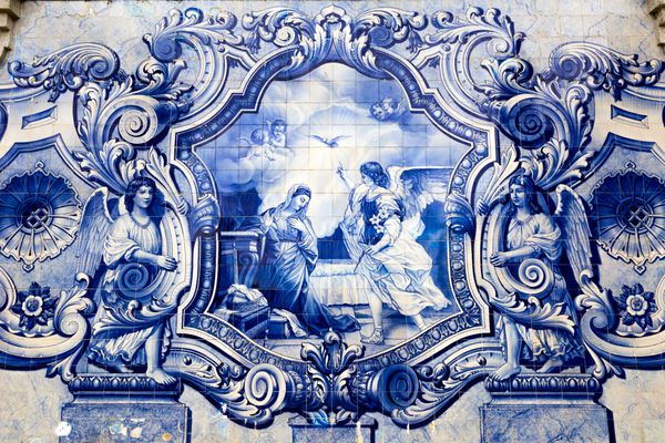 LAMEGO PORTUGAL فوریه 26 2017 Azulejos نقاشی های کاشی کلیسای زیارت نوسا سنورا داس رمدیوس لامگو تساسمونتس پرتغال