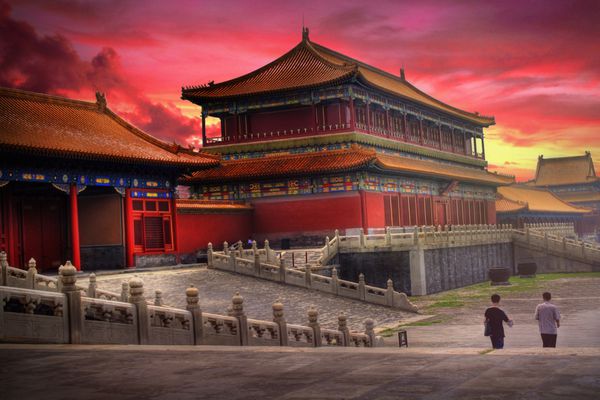 معبد شهر ممنوعه در پکن چین در غروب خورشید