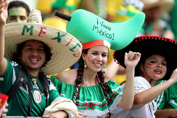 FORTALEZA BRAZIL 2014 ژوئن 17 طرفداران مکزیکی در مسابقات جام جهانی گروه بین المللی برزیل و مکزیک در استادیو کاستائوو بدون استفاده در برزیل