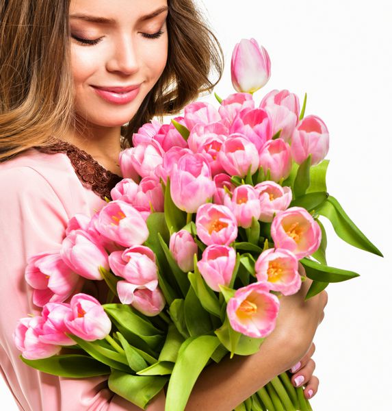 زن با دسته گل گل بهار شگفت زده مدل زن بوی گل روز مادران بهار