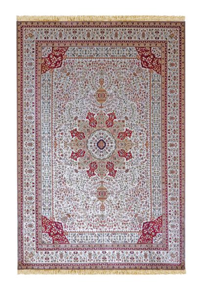 فرش های عربی جدا شده در پس زمینه سفید