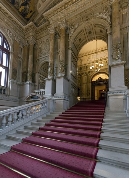 VIENNA AUSTRIA فوریه 15 2016 اداری تاریخی Burgtheater تئاتر دادگاه معروف Wiener Ringstrasse یکی از مهمترین تئاترهای زبان آلمانی است