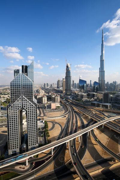 دوبی امارات متحده عربی 14 نوامبر Burj Khalifa بلندترین ساختمان در جهان است دبی Downtown skyline داسیت تانی ديدگاه نمادين آسمان خراش ها در دبی ساخت دبی در تاریخ 14 نوامبر 2015 در دبی