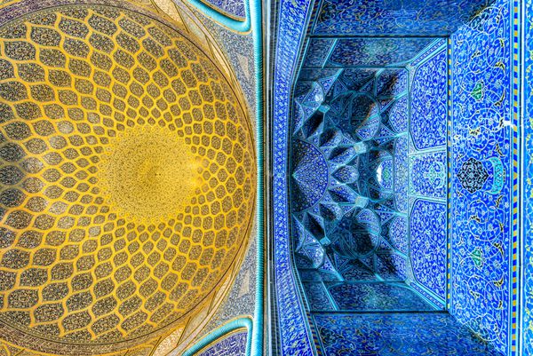 اصفهان ایران 2015 آوریل 25 سقف داخلی مسجد شیخ لطف الله مسجد و میدان نقیض جهان یکی از سایت های میراث جهانی یونسکو هستند