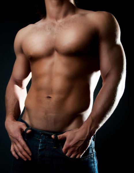 عکس مردان عضلانی بدن