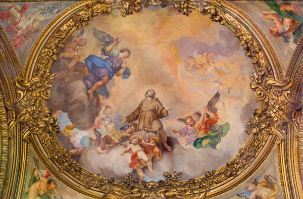 رم ایتالیا 9 مارس 2016 نمایشگاه نقاشی افتخار فرشتگان توسط لوودوویکو جیمینیانی 1695 1696 در کلیسای کلیسای دی سین سیلندرو در کلیپ و کلیسای سنت فرانسیس