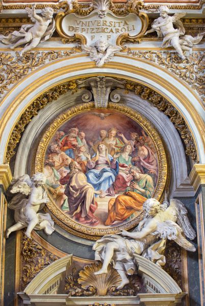 رم ایتالیا 12 مارس سال 2016 نقاشی ابرنگی از عید پنجاهه در کلیسا Chiesa دی سانتا ماریا دل باغ توسط Procaccini A 1704