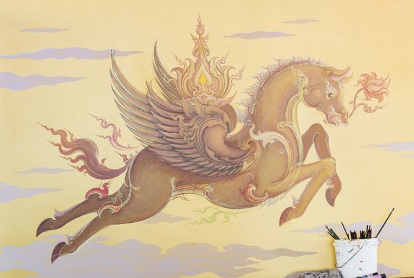 چیانگ رای تایلند نوامبر 132016 نقاشی های تزئینی درون معبد سفید معروف Wat Rong Khun استان چیانگ رای بودایی ها برای یادگیری فرهنگ و اجرای آنها از نقاشی