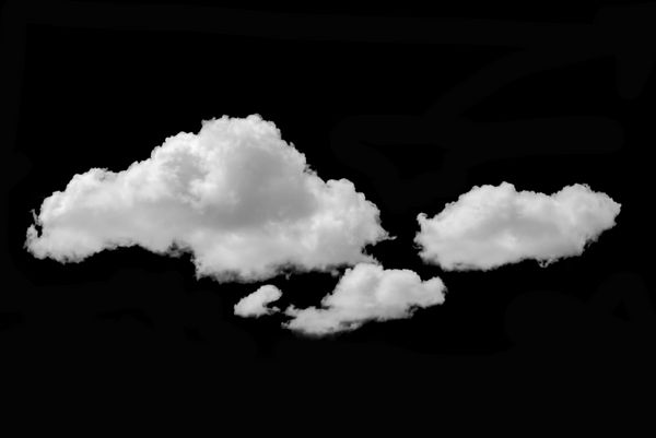 ابرهای سفید جدا شده بر روی زمینه سیاه و سفید