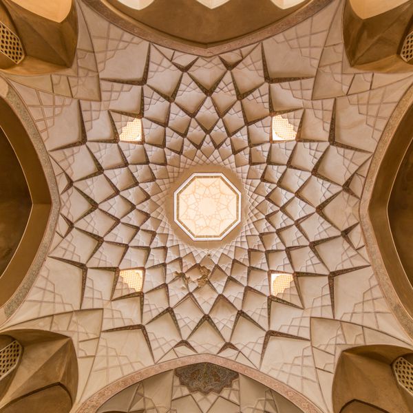 کاشان ایران 2015 مه 2 دیدگاه خانه سنتی خان عباسین مجموعه ای شگفت آور از شش ساختمان در چندین طبقه در کاشان ایران