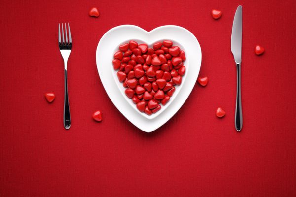 تنظیم جدول رمانتیک برای روز ولنتاین