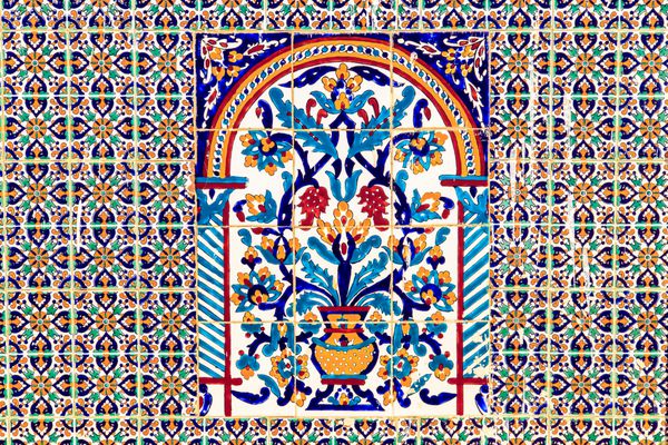 الگوی زرق و برق دار بدون درز از کاشی های رنگارنگ تونس
