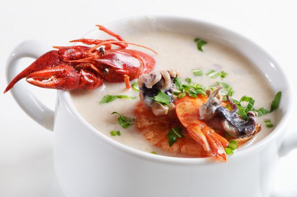 سوپ با غذاهای دریایی