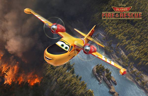 هواپیمای زرد بر فراز جنگل آتش گرفته