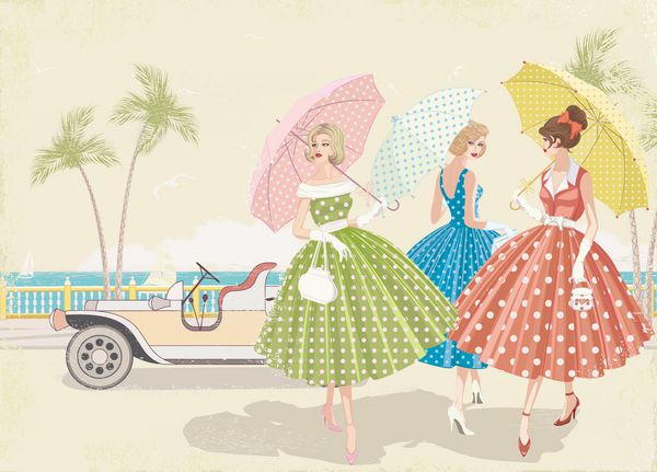 سه زن زیبا با چترهای پوشیده از لباس polka dots که در نزدیکی ساحل قدم می زنند