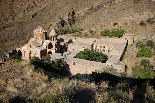 نمایی از صومعه سنت استپانوس یک صومعه ارمنی در ایران