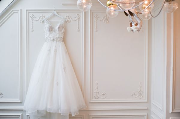 لباس سفید عروسی
