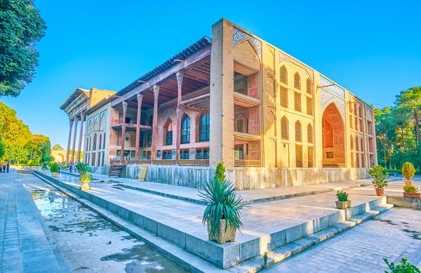 اصفهان ایران 19 اکتبر 2017 کاخ چهل ستون مجلل ترین شهر است که برای پذیرایی های شاه و x27؛ s پادشاه و x27؛ ها ساخته شده است در 19 اکتبر در اصفهان