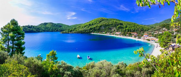 بهترین سواحل Skopelos خلیج زیبای Panormos جزایر اسپورادس یونان
