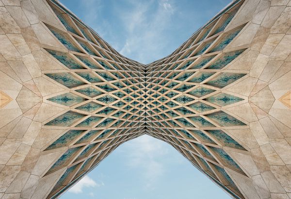 برج آزادی در تهران ایران در ژانویه سال 2019 گرفته شده در hdr
