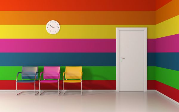 داخلی رنگارنگ خطوط رنگی افقی روی دیوار