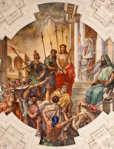 PALERMO 8 آوریل نقاشی دیواری عیسی برای صحنه Pilatus در سقف روبرو در کلیسا La chiesa del Gesu یا Casa Professora کلیسای باروک در سال 1636 در 8 آوریل 2013 در پالرمو ایتالیا به پایان رسید