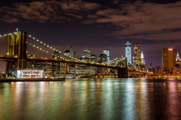 پل بروکلین و افق منهتن در شب