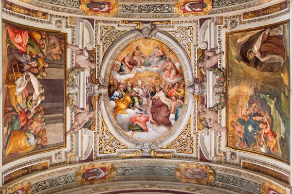 روم ایتالیا 26 مارس 2015 نقاشی دیواری سقفی گلوریا دی سان کانوتو توسط الساندرو Francesci 1686 در کلیسای جانبی کلیسا Chiesa di Santa Maria در Transpontina