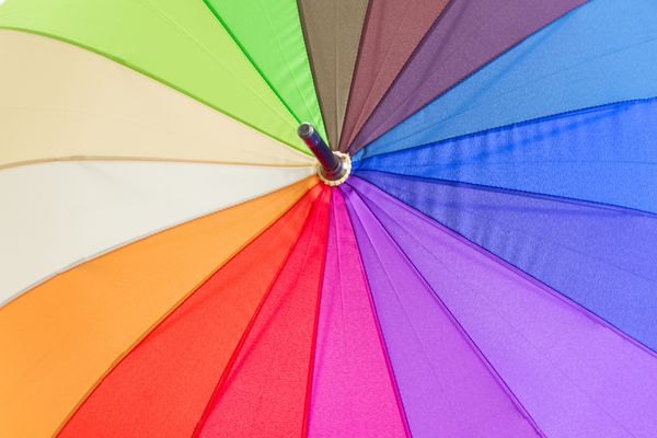 پس زمینه چتر رنگین کمان را از نزدیک باز کنید