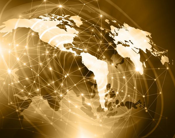 نقشه جهانی با پس زمینه فن آوری خطوط درخشان نمادهای اینترنت رادیو تلویزیون موبایل و ارتباطات ماهواره ای