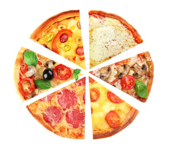 برش های مختلف پیتزا جدا شده روی سفید