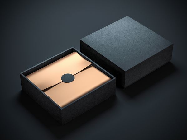 دو مربع جعبه مشکی با کاغذ بسته بندی طلایی باز و بسته رندر سه بعدی
