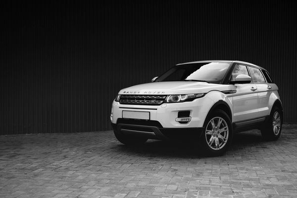 KOSTANAY بهار 2017 عکس Range Rover Evoque