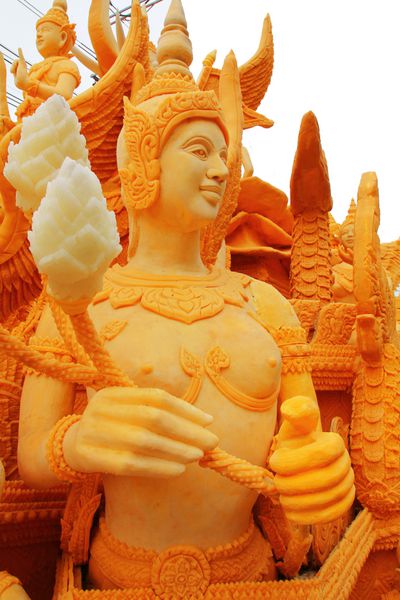 جشنواره شمع تایلندی بودا در شهر ناخون راچاسیما در تایلند نزدیک برای کار طراحی