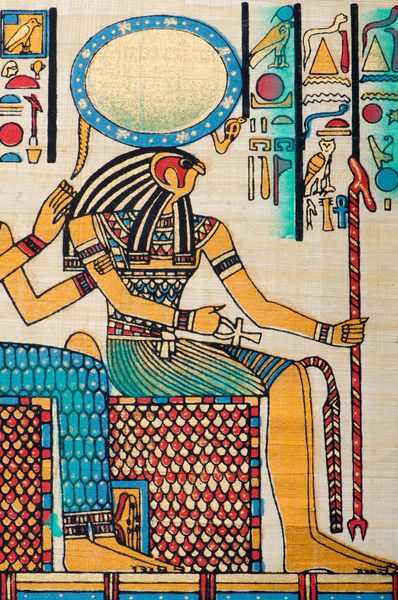 مفهوم تاریخ مصر با پاپیروس