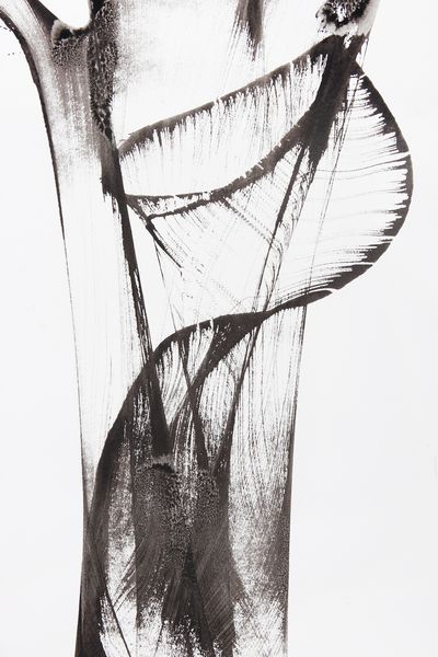نقاشی قلم مو انتزاعی سیاه و سفید
