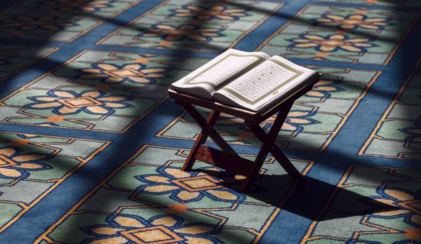 قرآن کتاب مقدس مسلمانان در مسجد مالزی
