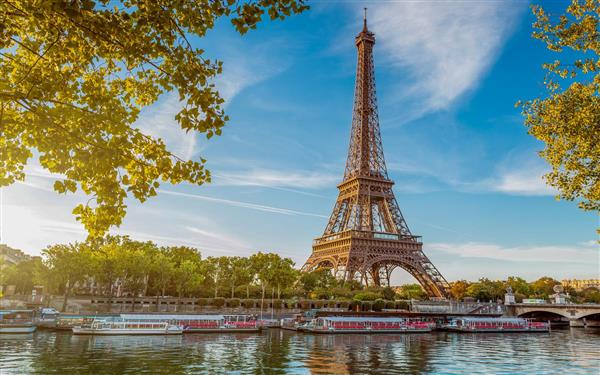 منظره برج ایفل در پاریس