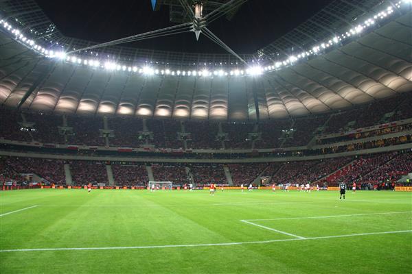 استادیوم ملی ورشو ایستگاه های کامل قبل از بازی فوتبال دوستانه بین لهستان و پرتغال