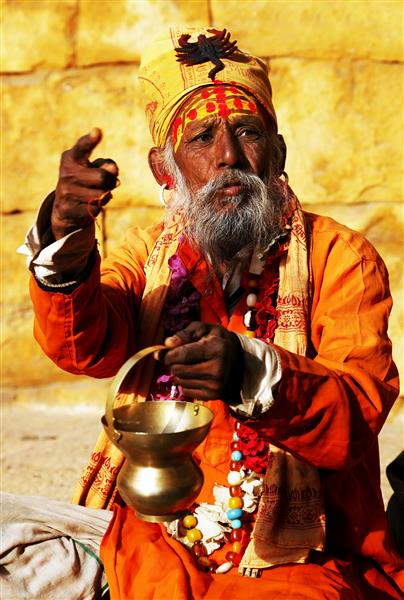 دهلی هند شخصی در جشنواره هولی هندوستان