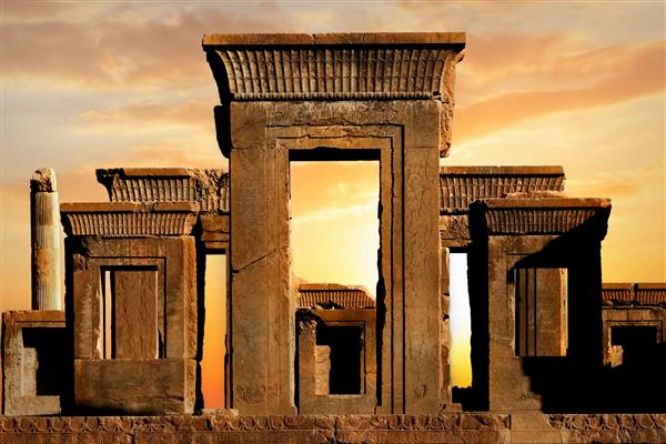 تخت جمشید پایتخت پادشاهی باستان هخامنشی ستون های باستانی دید ایران ایران باستان زمینه زیبا از طلوع آفتاب
