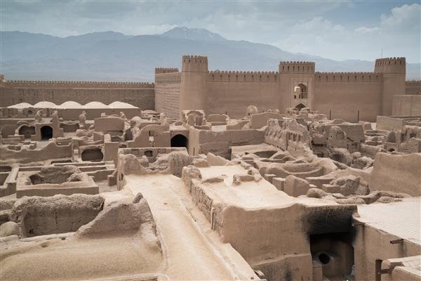 قلعه رایین قلعه ای خشتی باستانی در استان کرمان ایران است