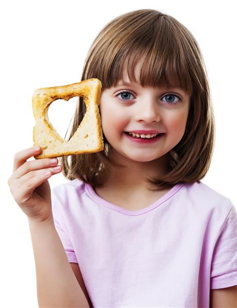 دختر کوچک با نان