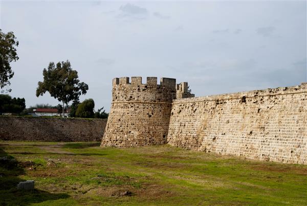 قلعه تاریخی اتللو در بندر فاماگوستا در قبرس شمالی