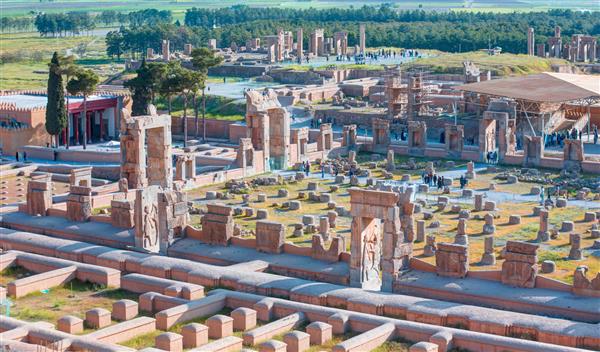  عکس تخت جمشید در زمان هخامنشیان