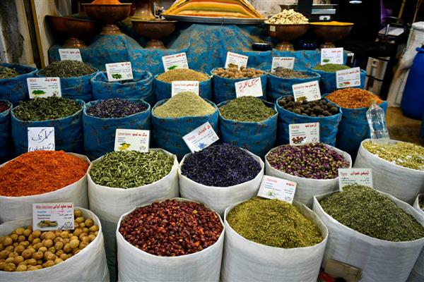فروشگاه ادویه جات در بازار وکیل شیراز استان فارس ایران