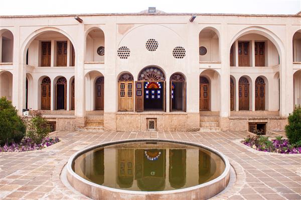خانه تاریخی طباطبایی در کاشان ایران